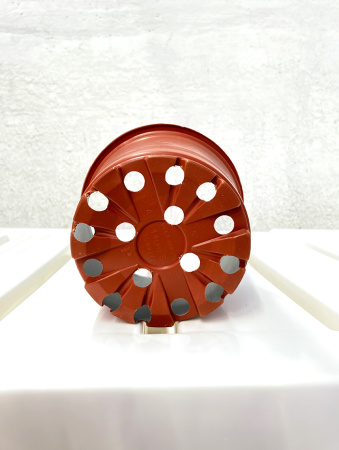 Горшок для рассады круглый формованный 1.5л, 14см, высота 12.5см