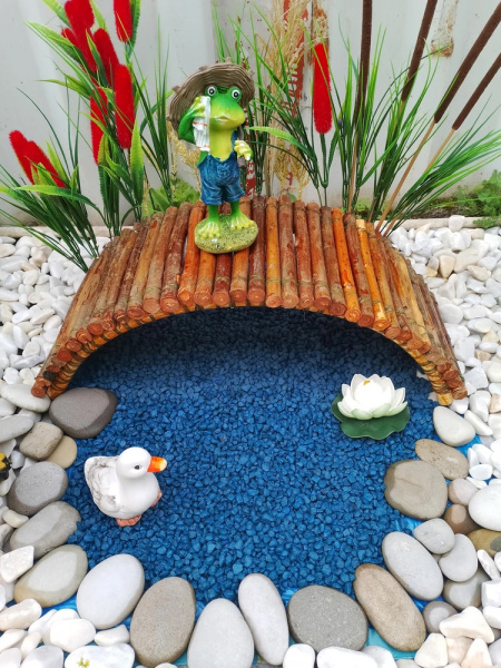 Щебень окрашенный гранитный, синий, 5-10мм, (20 кг)