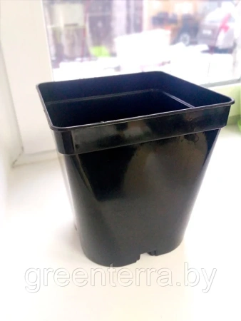 Горшок для рассады квадратный литой 5 л, 18.5*18.5*20 см (круглое дно)