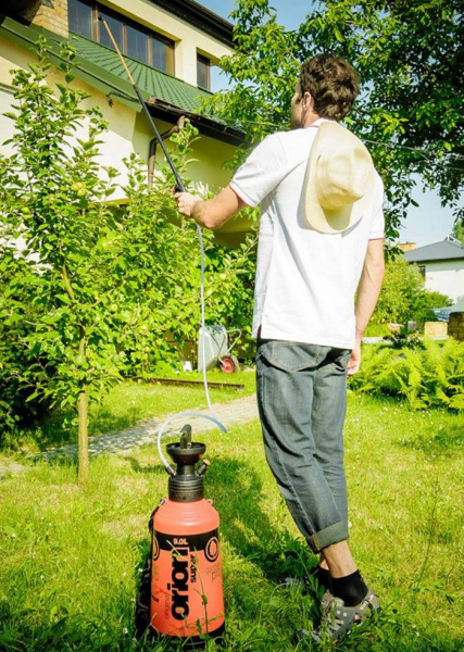 Опрыскиватель Kwazar 9л