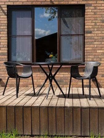 Стул ESCALATE чёрный