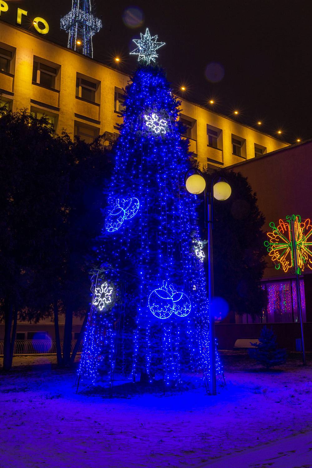 Верхушка-звезда из дюралайта, 60х60см, светодинамика с нитью