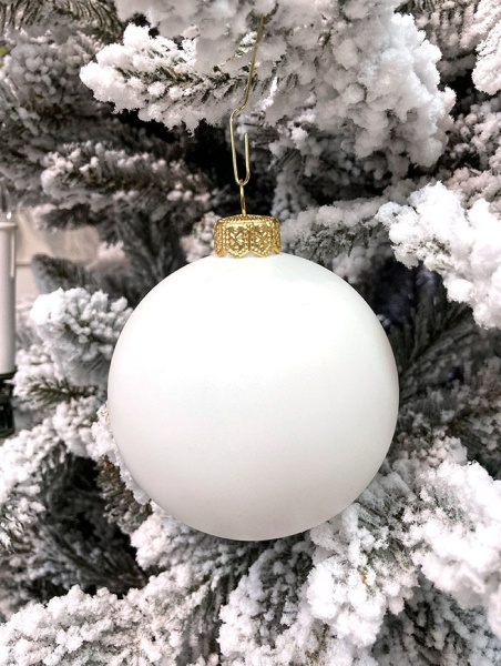 Шары пластиковые, матовые белые Шары пластиковые, матовые белые