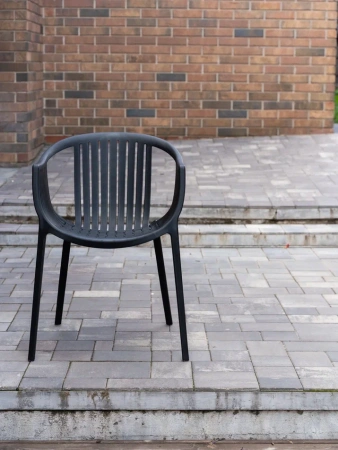 Стул ESCALATE чёрный