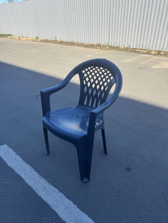 Пластиковый стул-кресло "Виктория"