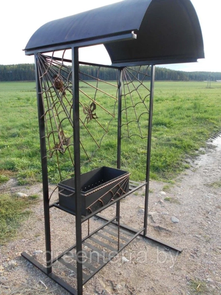 Кованый мангал с крышей "Виконт 60"