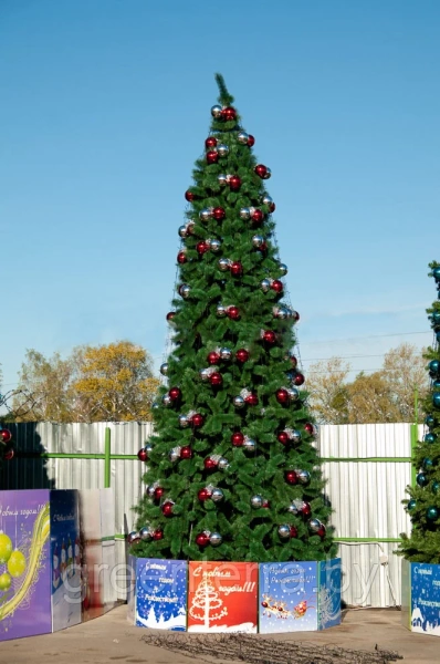 Большая уличная каркасная сосна "Евро-2" Большая уличная каркасная сосна "Евро-2"