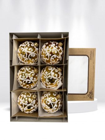 Шар пластиковый декорированный