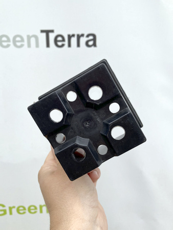 Горшок для рассады квадратный литой 0.5 л, 9*9*10 см.