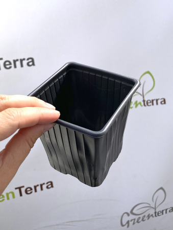 Горшок для рассады квадратный формованный 0.55 л, 9*9*10 см