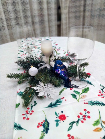 Новогодняя скатерть на стол "Рождественский узоры" [668803]