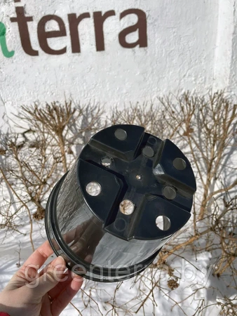 Горшок для рассады круглый литой 2л, ø17см, высота 13см.