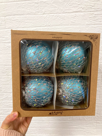 Шар пластиковый декорированный