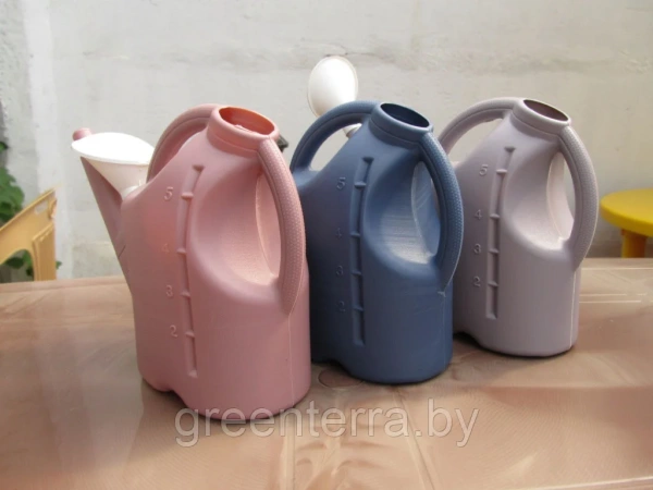 Лейка садовая на 5 литров Лейка садовая на 5 литров