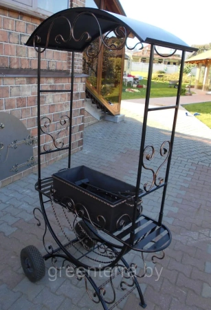 Кованый мангал с крышей "Пикассо"