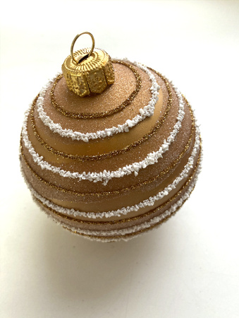 Шар пластиковый декорированный