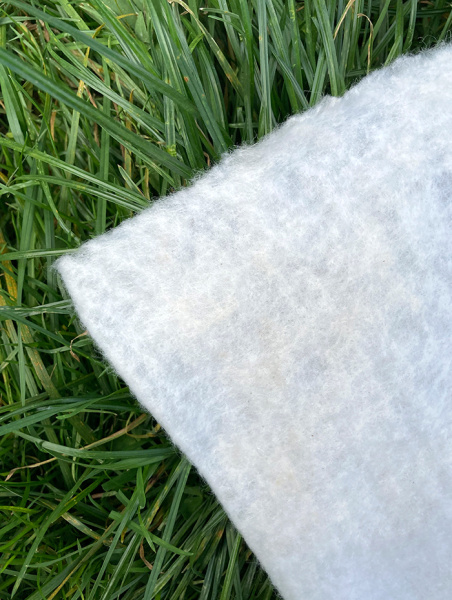 Геотекстиль нетканый (дорнит) 300 г/м2