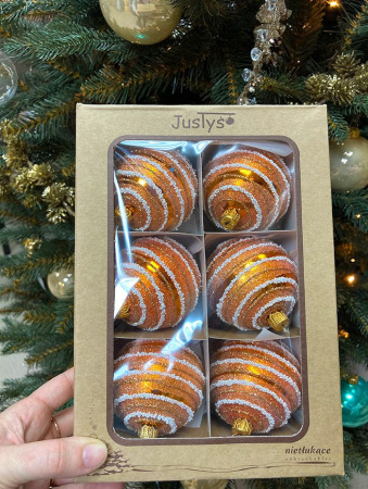 Шар пластиковый декорированный