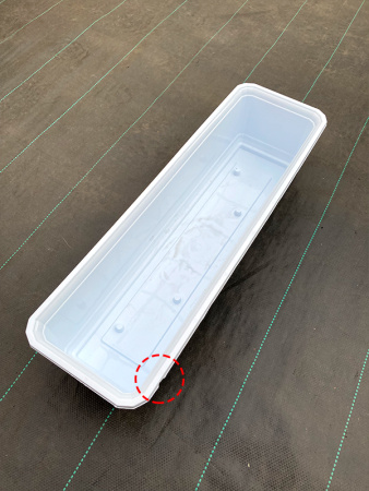 Ящики балконные для цветов, (белые) (уценка)