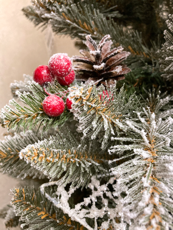 Елка "Ариозо", эффект инея