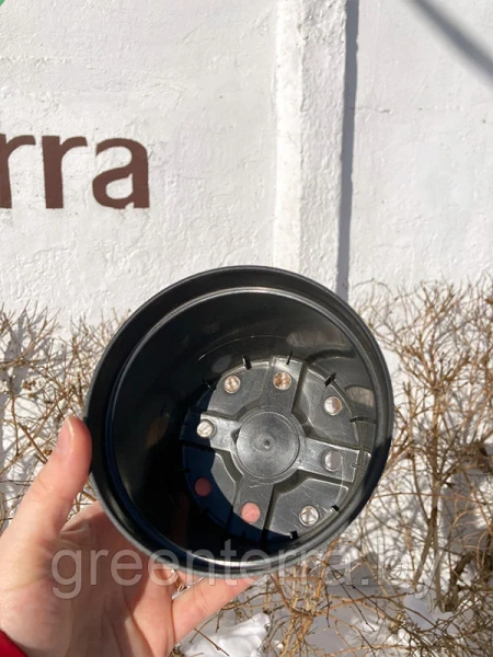 Горшок для рассады круглый литой 0.7л, ø12см, высота 9см.