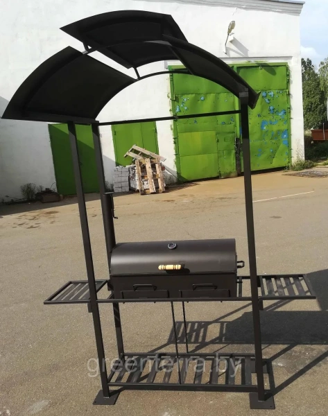 Кованый мангал с крышей "Кастель"