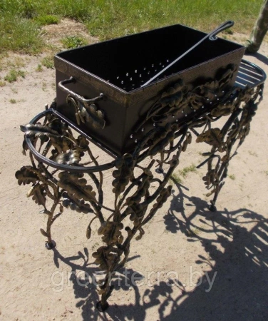 Кованый мангал "Дубрава"