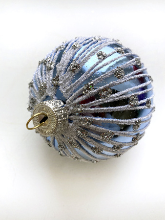 Набор шаров пластик. декор №13 разные цвета, 6см / 8см / 10см Шар пластиковый декорированный