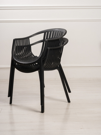 Стул ESCALATE чёрный