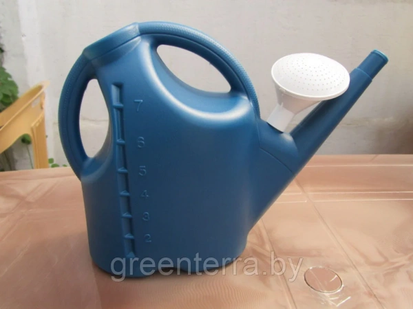 Лейка садовая на 7 литров