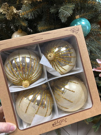 Набор шаров пластик. декор №10 разные цвета, 6см / 8см / 10см Шар пластиковый декорированный