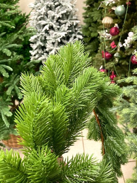 Гирлянда еловая литая [CER2030228775]