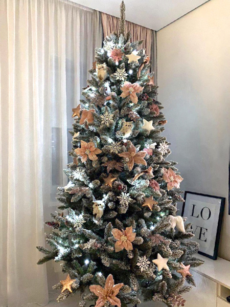 Елка "Ариозо", эффект инея