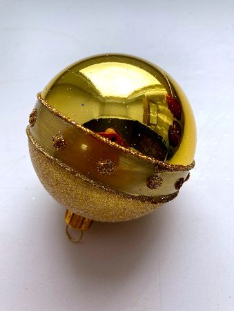 Шар пластиковый декорированный