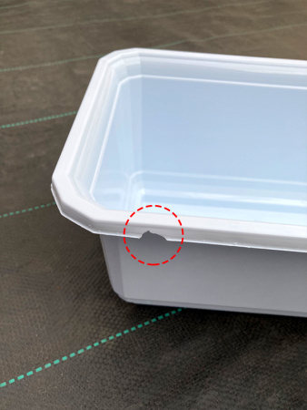 Ящики балконные для цветов, (белые) (уценка)