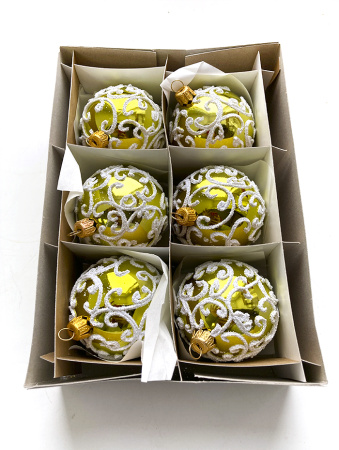 Шар пластиковый декорированный