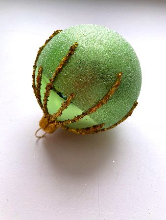 Набор шаров пластик. декор №10 разные цвета, 6см / 8см / 10см Шар пластиковый декорированный