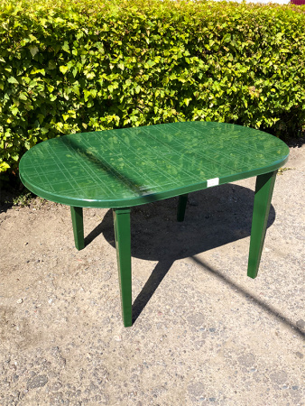 Стол овальный пластмассовый [130-0021]