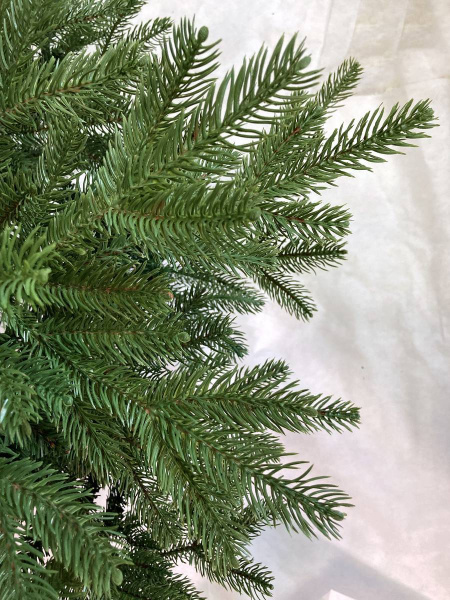 Елка "Милтон"