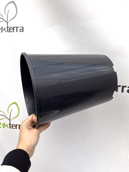 Высокий горшок для роз 7л, ø 22см, высота 25.5см.