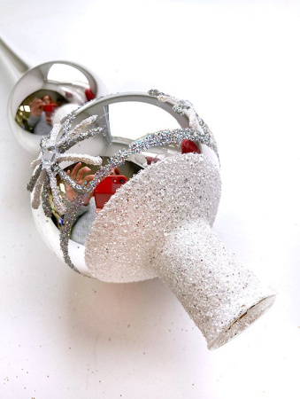 Верхушка стеклянная на елку, декорированная