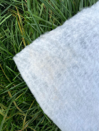 Геотекстиль нетканый (дорнит) рулон 20 м; плотность 200 г/м2 Геотекстиль нетканый (дорнит) рулон 20 м; плотность 200 г/м2