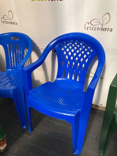 Пластиковый стул-кресло "Виктория"