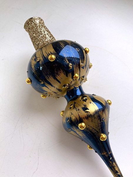 Стеклянная верхушка "Синяя с золотыми разводами и бусинами" Верхушка стеклянная на елку, декорированная "Синяя с золотыми разводами и бусинами"