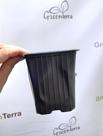 Горшок для рассады квадратный формованный 0.55 л, 9*9*10 см