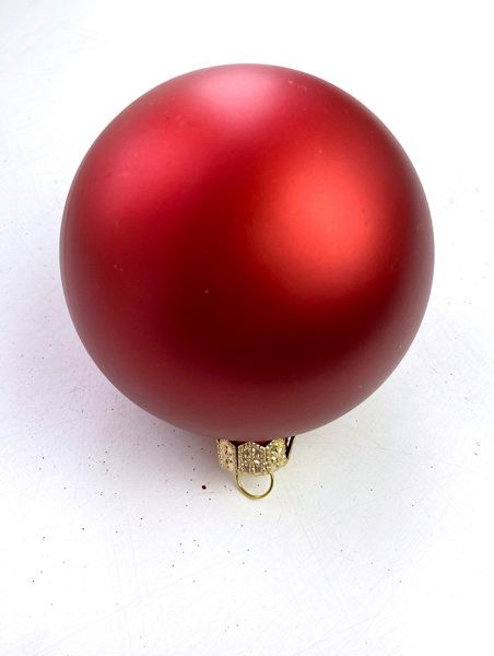 Шары пластиковые, красный мат. Шары пластиковые, матовые красные