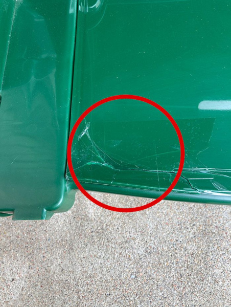 Шезлонг-лежак складной на колесах, цвет тёмно-зелёный [150-0008] (уценка)