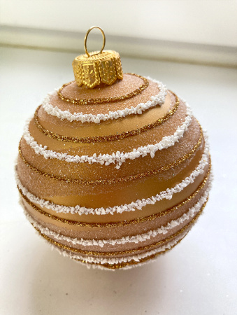 Шар пластиковый декорированный