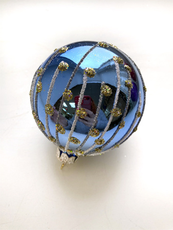 Шар пластиковый декорированный