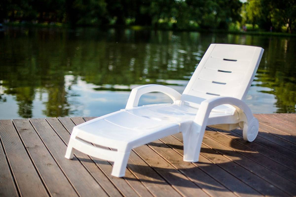 Шезлонг-лежак складной на колесах [150-0008]